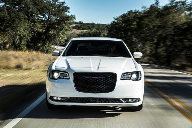 2022 Chrysler 300 Review, Pricing, And Specs