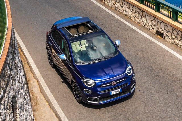 2022 Fiat 500X Yacht Club Capri Special Edition 2022 fiat 500x yacht club capri special edition