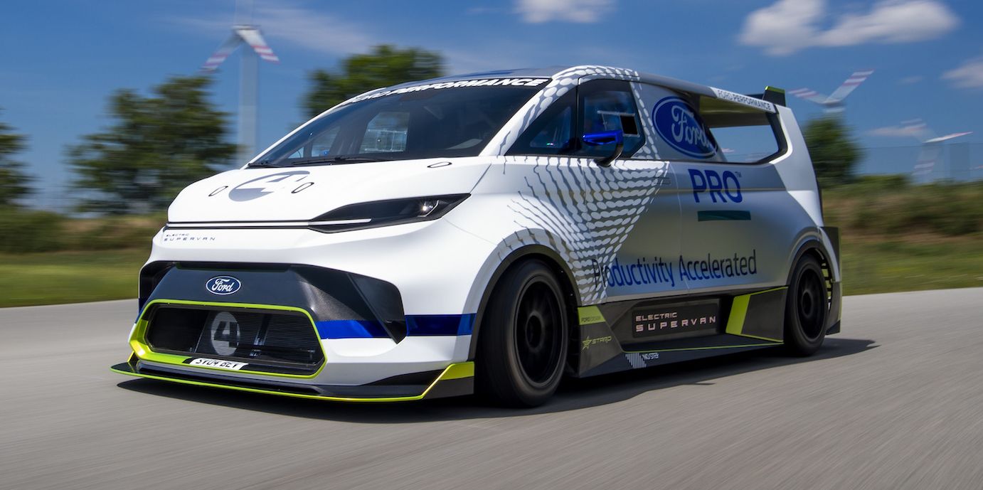 The Ford Pro Electric SuperVan Is a 2000-HP Race Car Concept