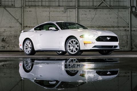 2022 ford mustang ice white appearance package
