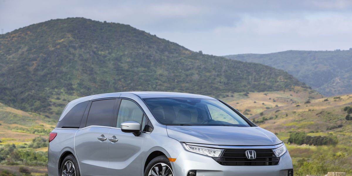 Gray, 2022 Honda Odyssey minivan