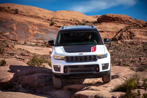 2022 jeep grand cherokee trailhawk