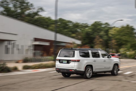 View Photos of the 2022 Jeep Grand Wagoneer