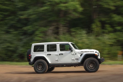 View Photos of the 2021 Jeep Wrangler Rubicon 392