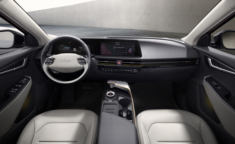 2022-kia-ev6-105-1615580422.jpg
