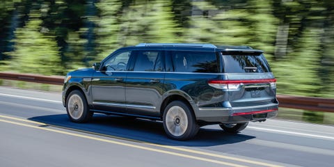 View Photos Of The 2022 Lincoln Navigator