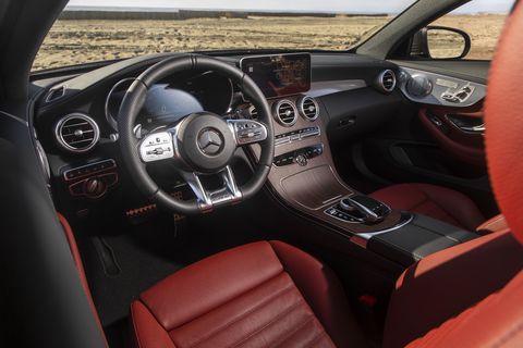 2022 mercedes amg c43 coupé intérieur