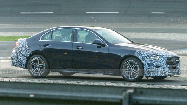 2022 Mercedes-Benz C-Class Shows Off Its New Look