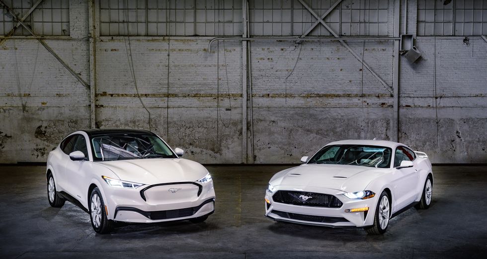 Ford Launches Separate EV and Gas-Engine Divisions