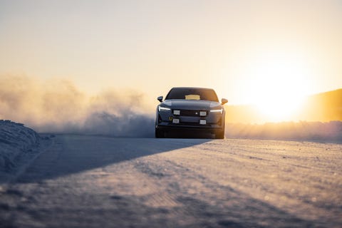 2022 polestar 2 cercle arctique