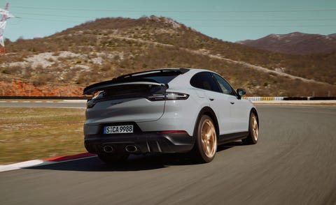 22 Porsche Cayenne Coupe Review Pricing And Specs 22 Porsche Cayenne Coupe Review Pricing And Specs