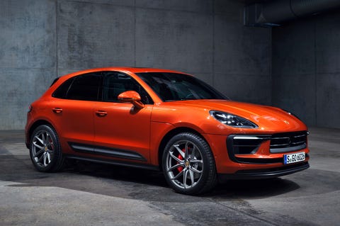 2022 porsche macan s front