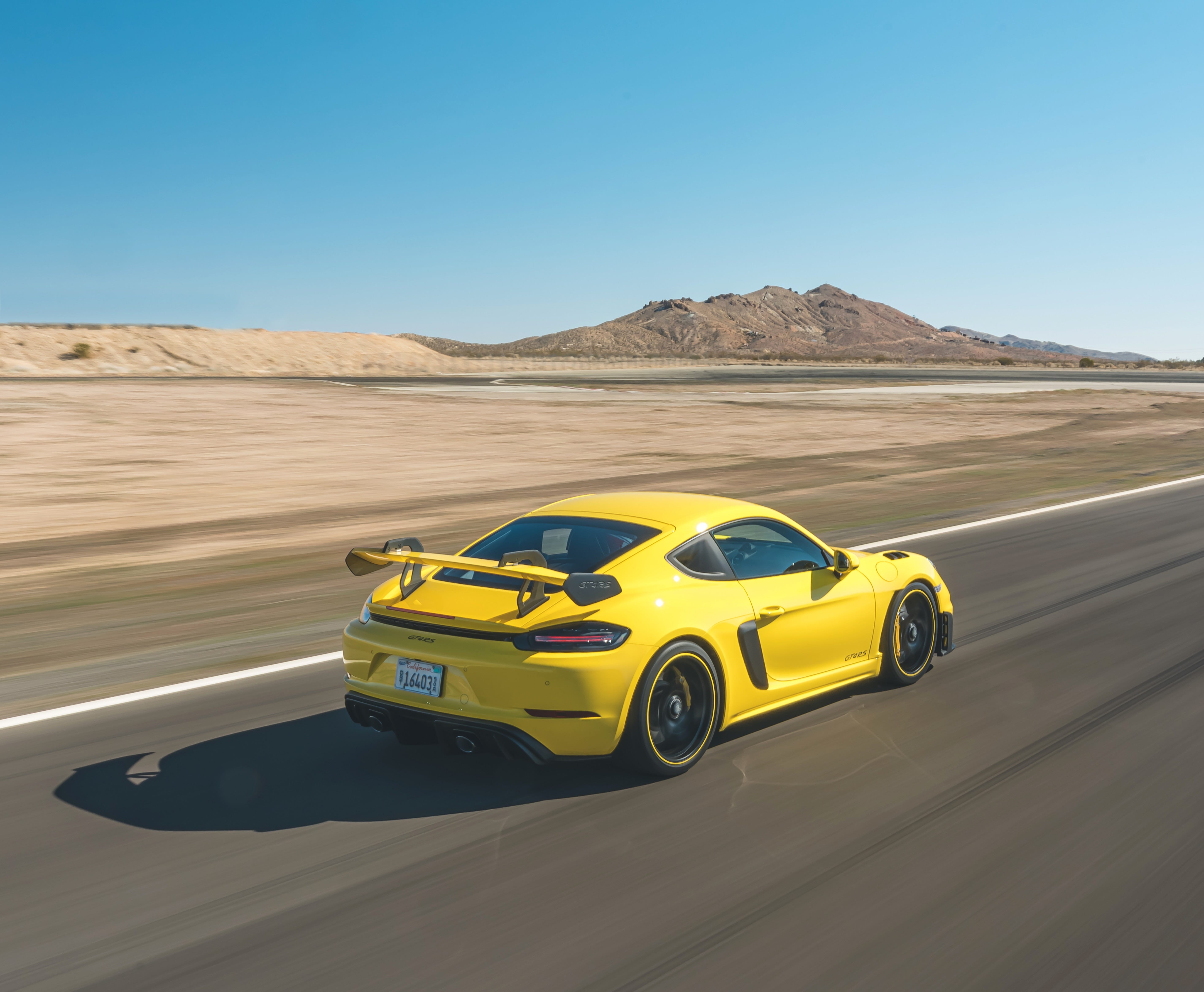 It's Official: Porsche's Gas-Powered Boxster and Cayman Will Be Axed Next Year