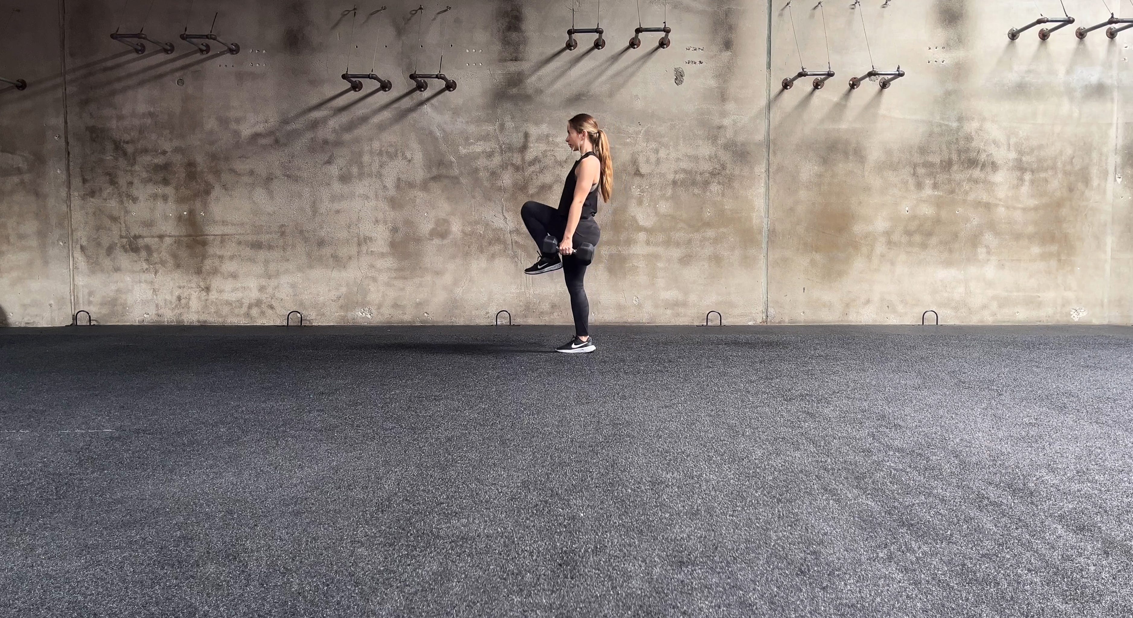 The Farmer’s Walk Exercise Offers the Core Strength and Body Awareness All Runners Need
