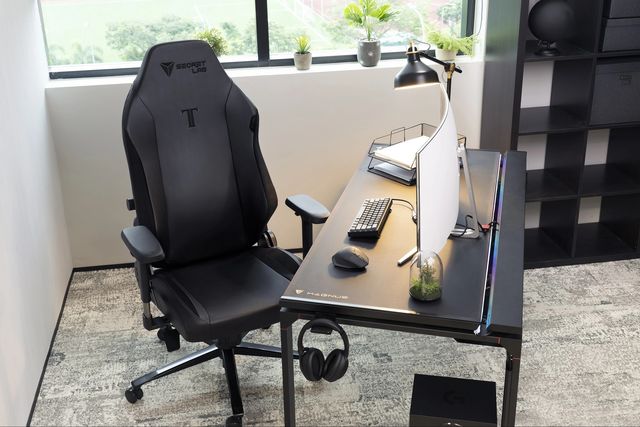 black secretlab titan evo 2022 series chair in an office