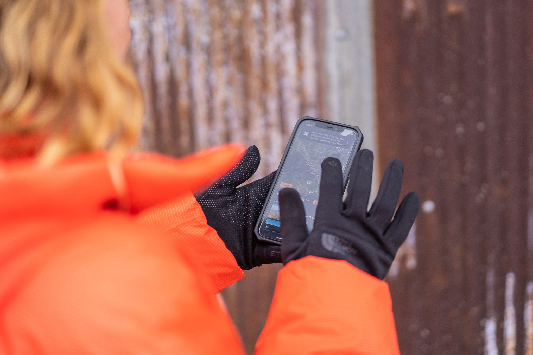 smartphone compatible gloves