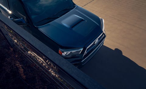 22 Toyota 4runner Trd Sport Gives The Suv More Street Cred 22 Toyota 4runner Trd Sport Gives The Suv More Street Cred