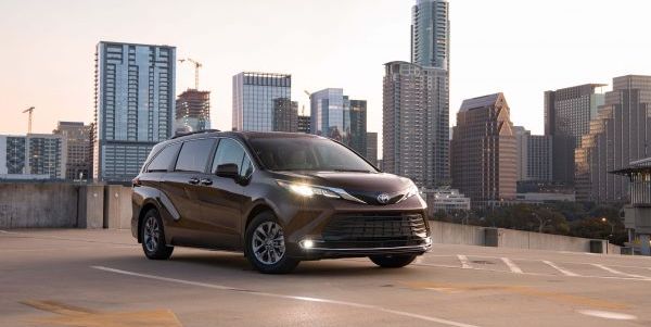 Time for Minivans to Trend, Perhaps
