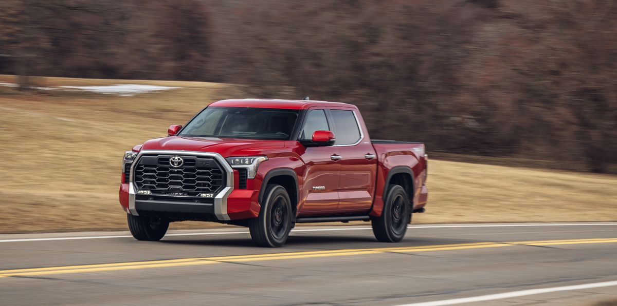 View Photos of the 2022 Toyota Tundra Limited CrewMax