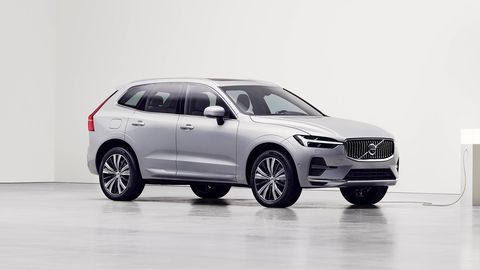 rand Hen Charles Keasing 2022 Volvo XC60 Review, Pricing, and Specs