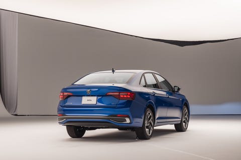 2022 volkswagen jetta sel rear