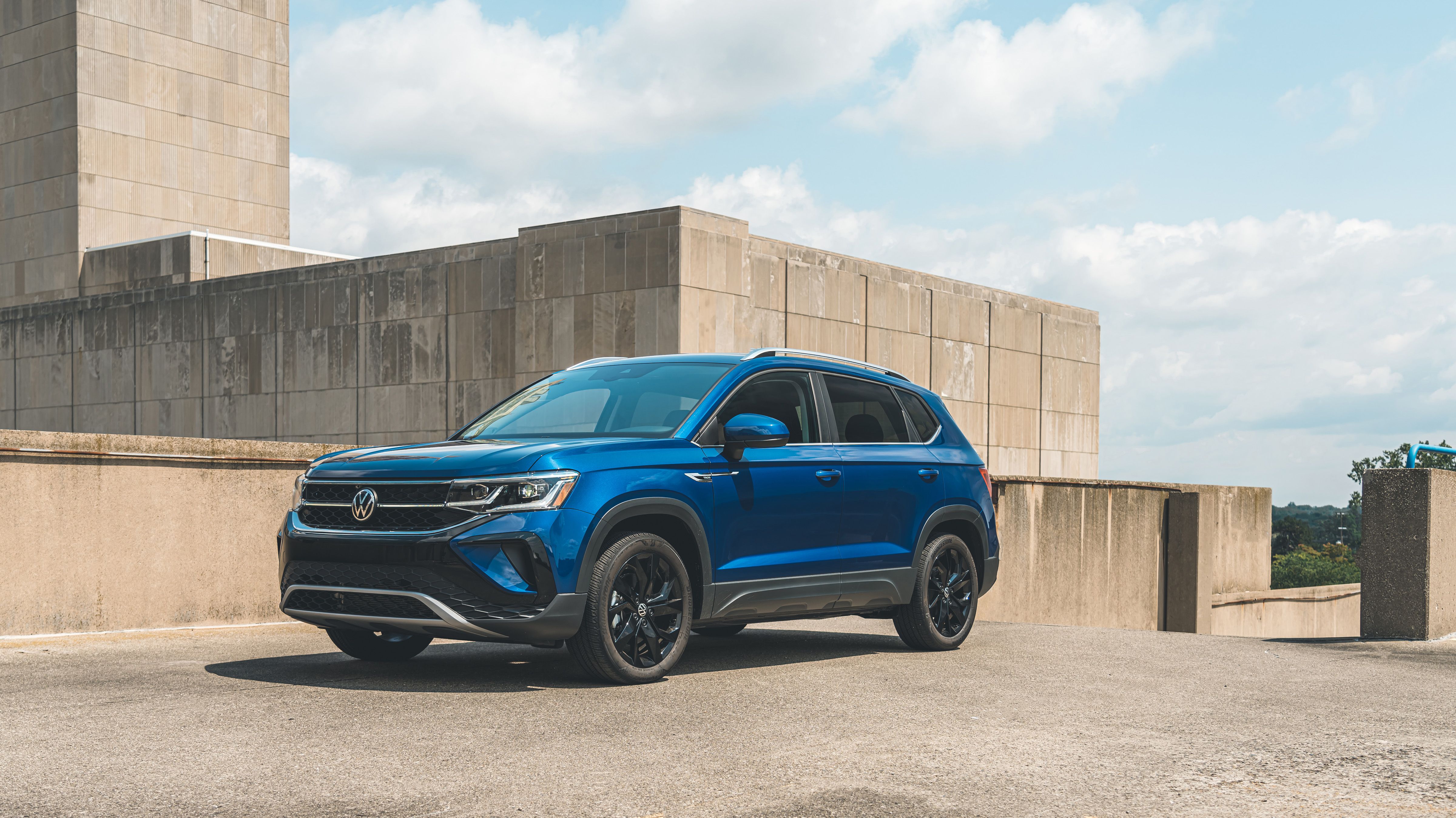Atlas zout Reductor Tested: 2022 Volkswagen Taos Plays Big Among Subcompact SUVs