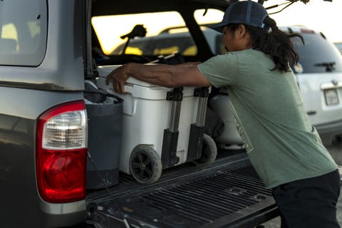 yeti roadie cooler shoot at hot tubs mammoth lakes, california