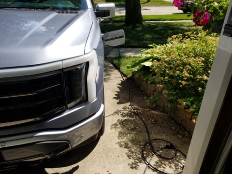 charging ford f150 lightning