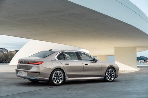 2023 bmw i7