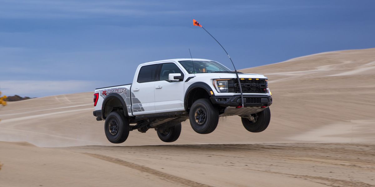 View Photos of the 2023 Ford F-150 Raptor R