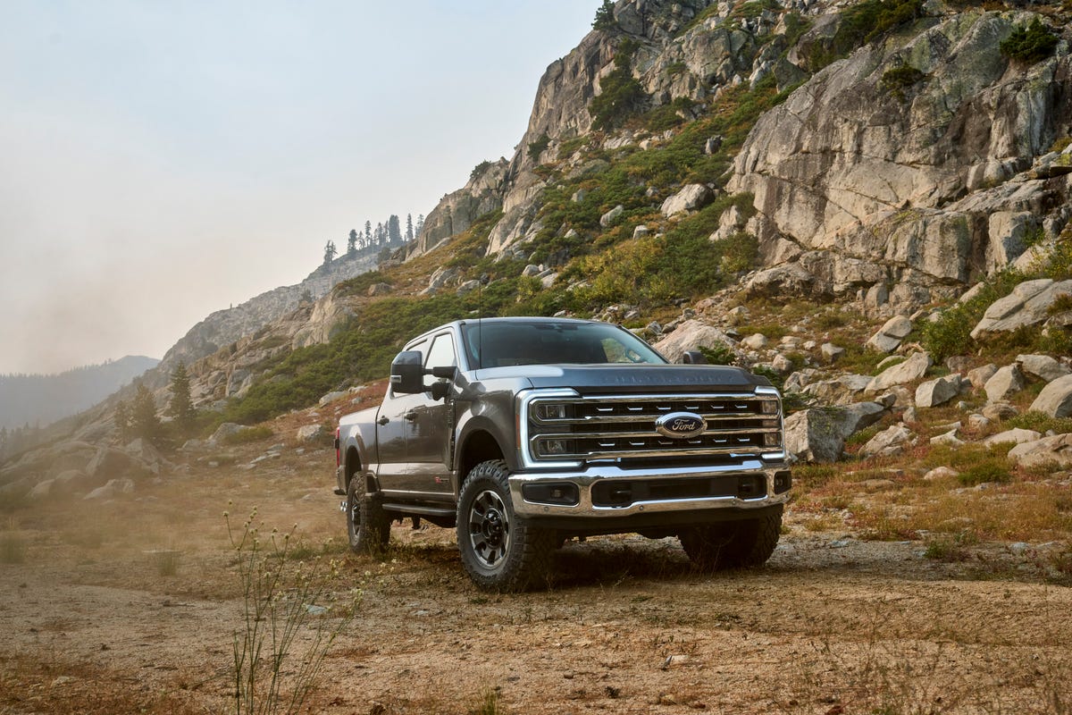 2023 Ford Super Duty Trucks Get Tougher Look, New Engine Choices