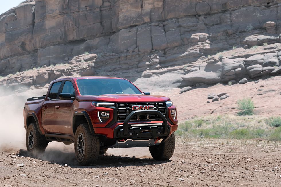 Third-Generation GMC Canyon Debuts with Beefed-Up Looks, Tough AT4X Model