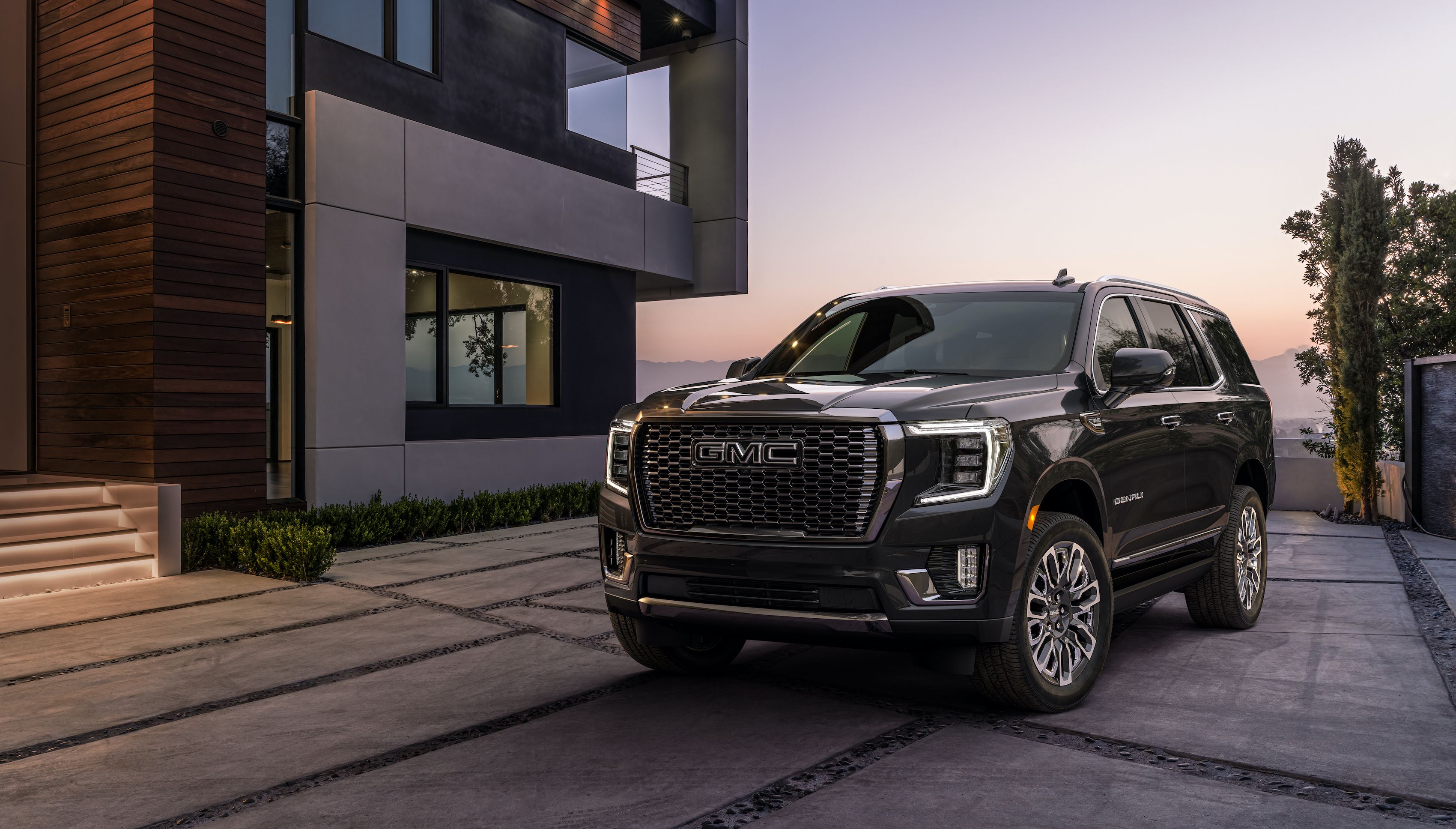 GMC Yukon Denali Ultimate: The Peak of the Brand's Luxury Goals