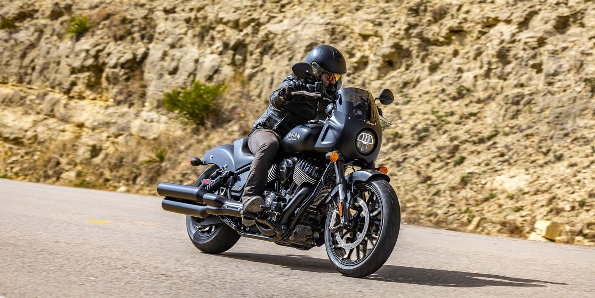 The 2023 Indian Sport Chief Is One Hell of a Response to Harley’s Low Rider