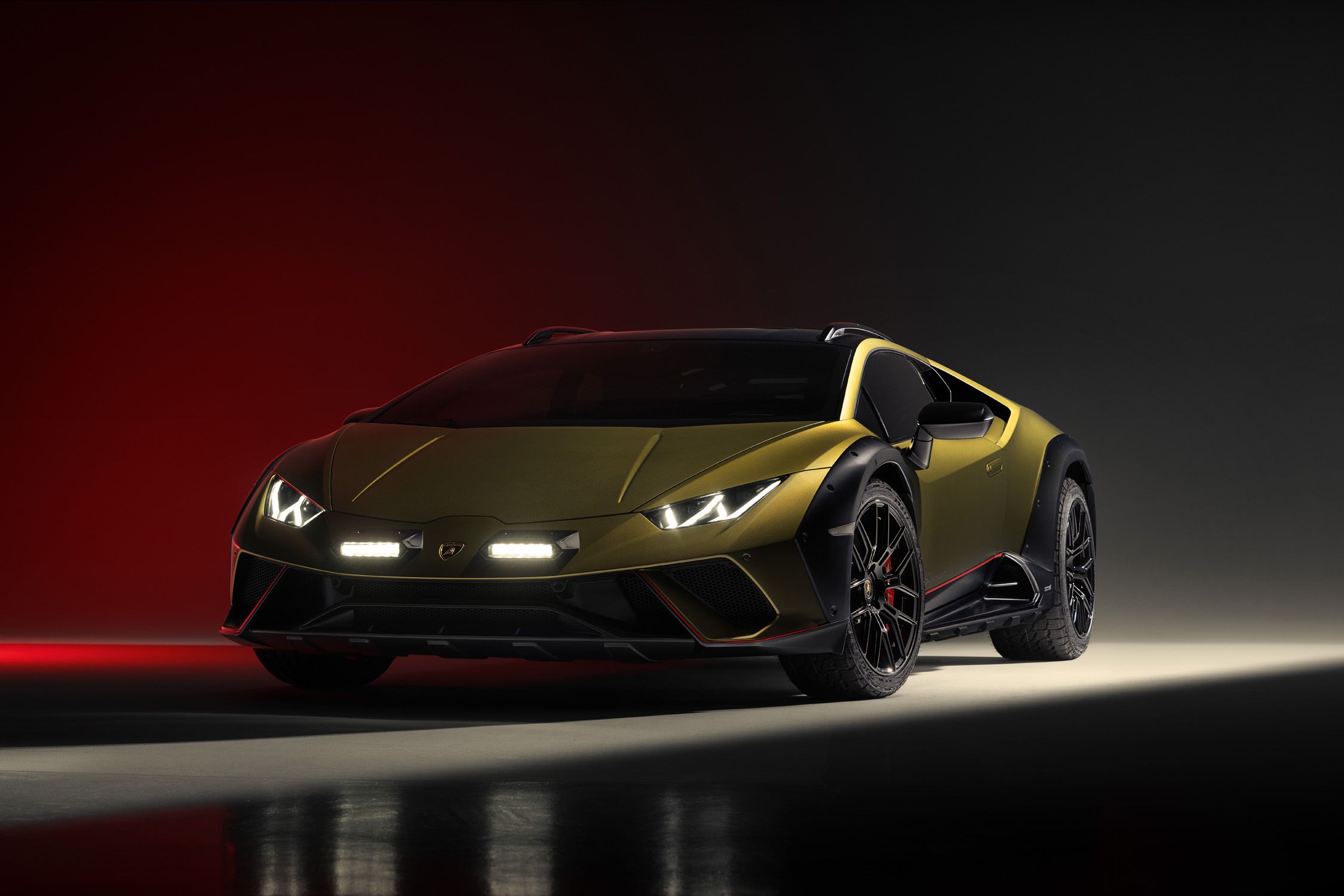 Idea For Lamborghini Huracan Sterrato (Possibly) Came Over a Glass of Wine