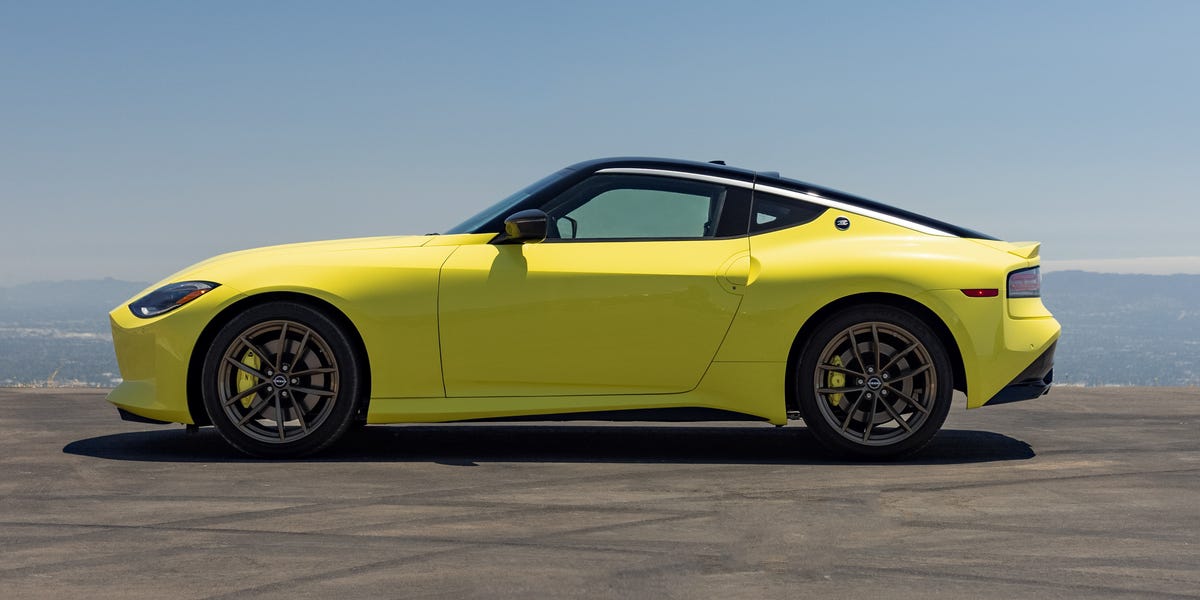 www.caranddriver.com