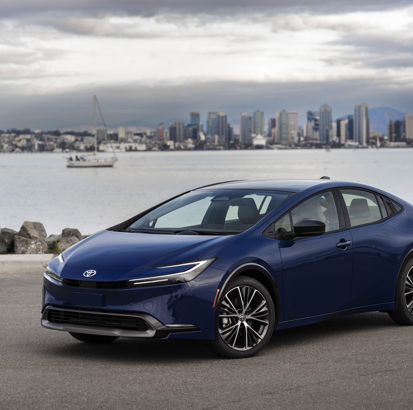 2023 Toyota Prius Gets 60% More HP, Drives Better—and Looks Fantastic