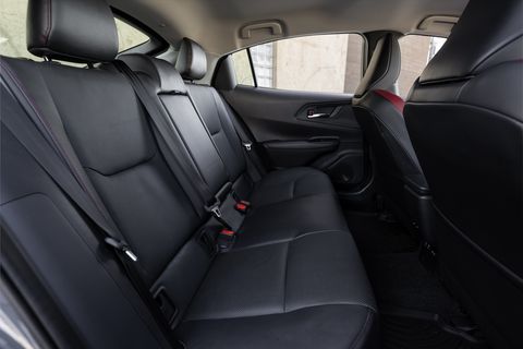 Toyota Prius Perdana 2023