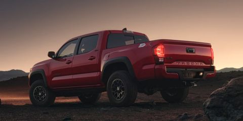2023 toyota tacoma with chrome and sx packages