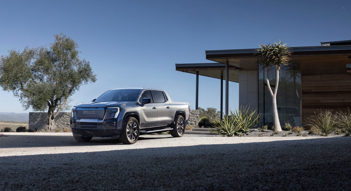 GMC Sierra EV wants you to forget the Ford F-150 Lightning