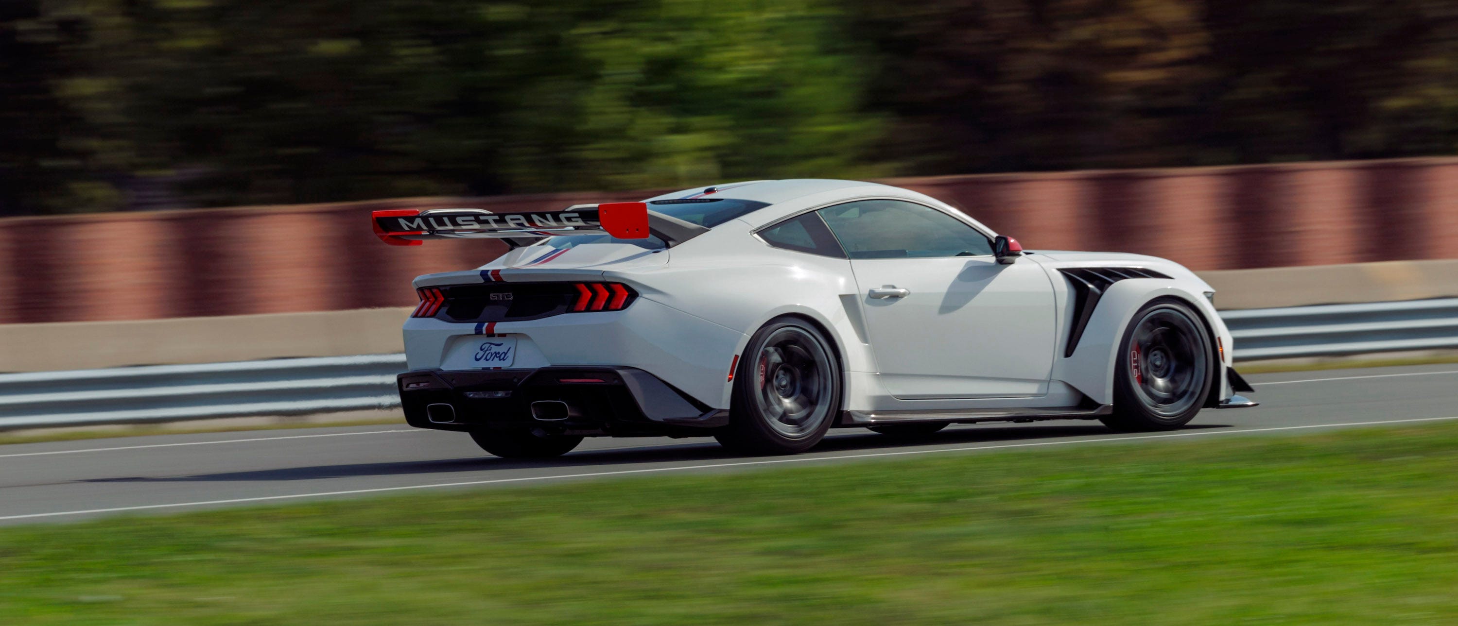 Does Ford's Mustang GTD Really Weigh 4343 Pounds? We Have Doubts