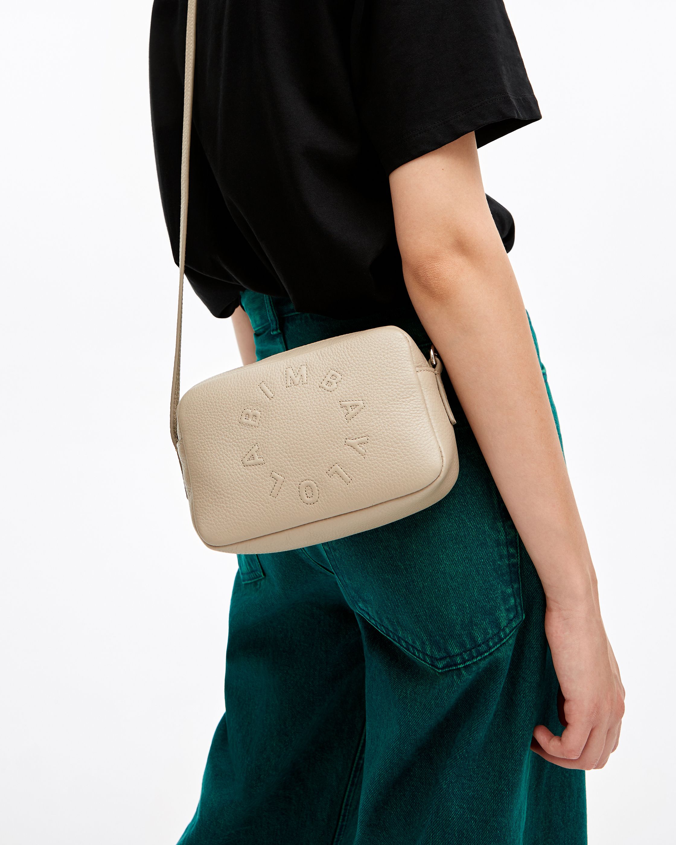 bolso bandolera beige bimba y lola