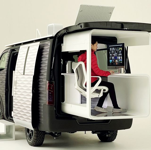 Nissan Used Camper Van Thinking to Create a Tiny Mobile Office
