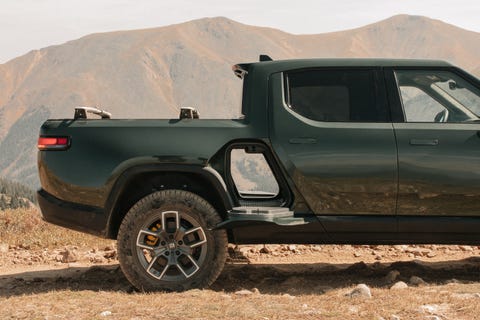 Rivian R1T Pickup Truck Review | Best Electric Vehicles 2021