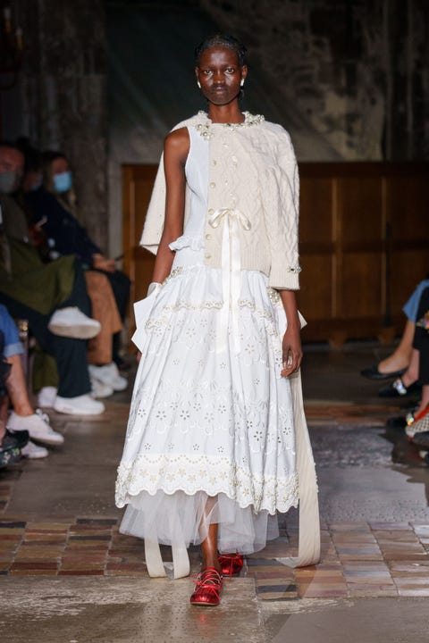 simone rocha210920 lfw ss22london fashion week spring summer 2022credit ben broomfieldcredit social photobenphotocopyright ben broomfield photography07734 852620photobenbroomfieldcomwwwbenbroomfieldcom