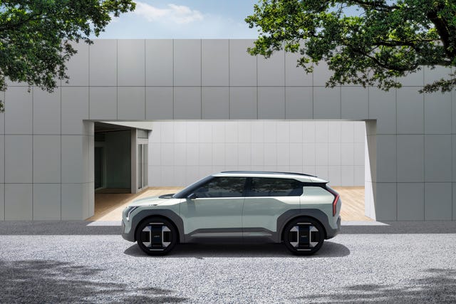 a car parked in front of a building