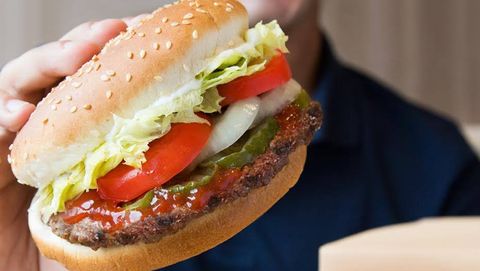Food, Fast food, Junk food, Hamburger, Dish, Cuisine, Cheeseburger, Whopper, Veggie burger, Sandwich, 