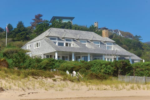 Bernie Madoff S Former Montauk Beach House Is For 21 Million Bernie Madoff Montauk House