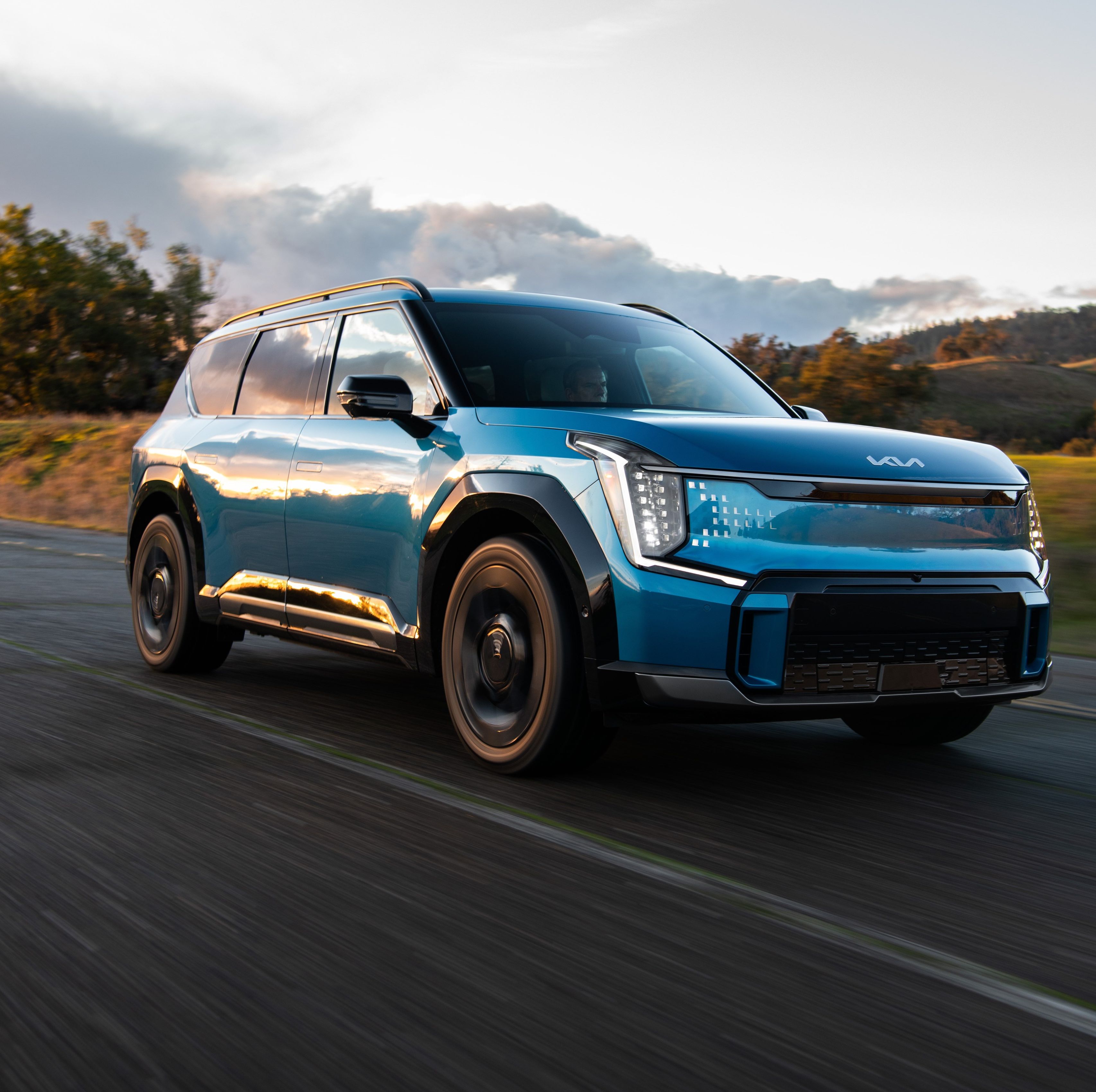 2024 Kia EV9 SUV Brings Comfort, 304-Mile Range—and Glitchy Interface