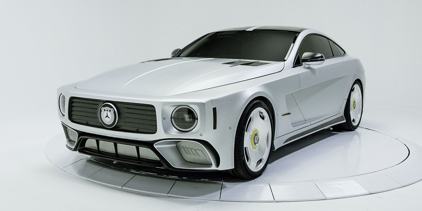 The WILL.I.AMG Is a G-Wagen-Faced Coupe Concept With Suicide Doors